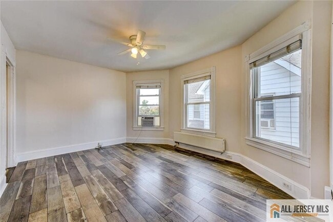 Photo - 37 E Somerset St Unit 2