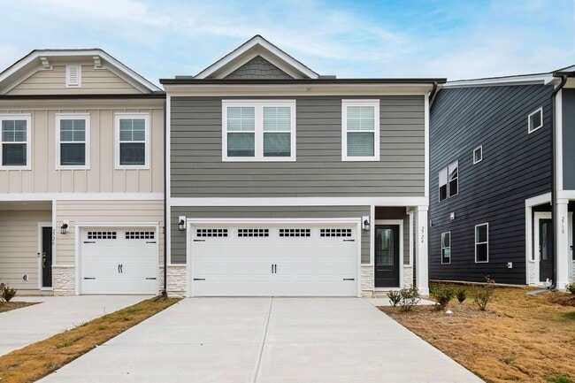 Building Photo - Chic End-Unit Townhome in Forestville Station!