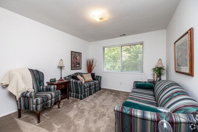 3BR, 2BA - 1,360-1,470SF - Third Bedroom