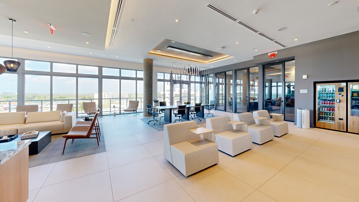 Photo - Crest at Pinecrest Apartments