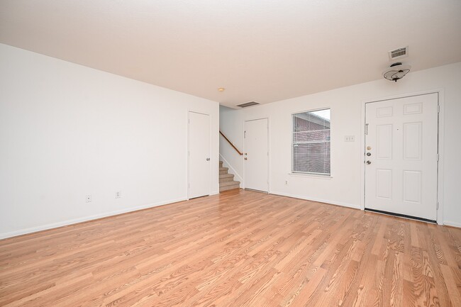 Photo - 19414 Ambrosia Falls Dr