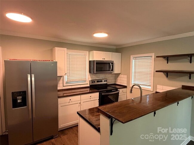 Photo - 820 Hamrick St