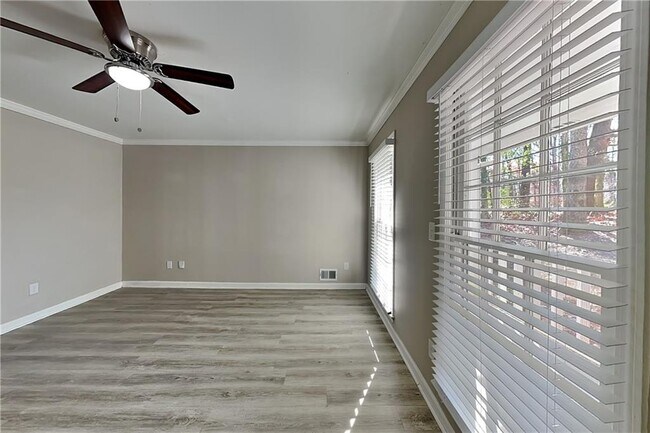 Photo - 1170 Colony Cir