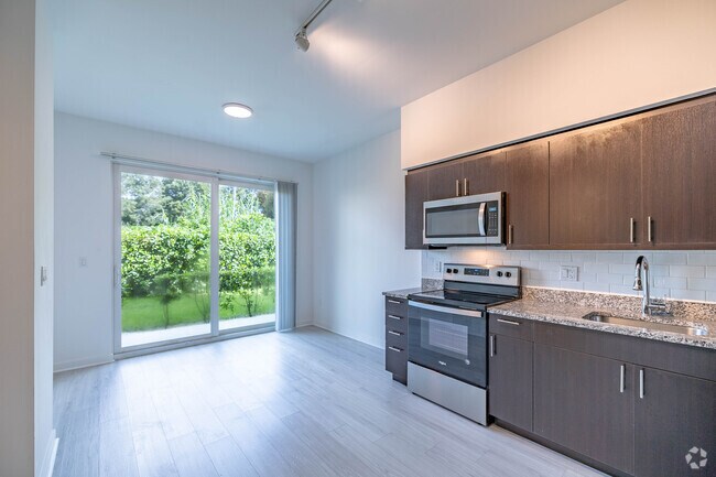 1BD, 1BA - 550SF - Living Room/Kitchen
