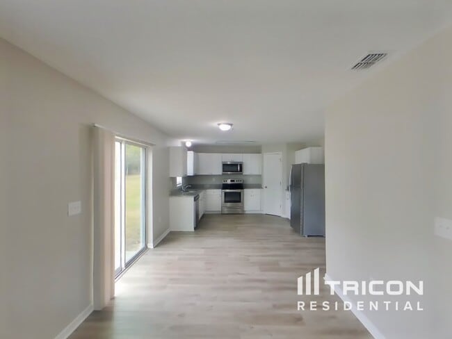 Photo - 12547 Shafton Rd