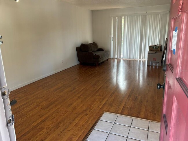 Photo - 6328 Newtown Cir Unit 28B3