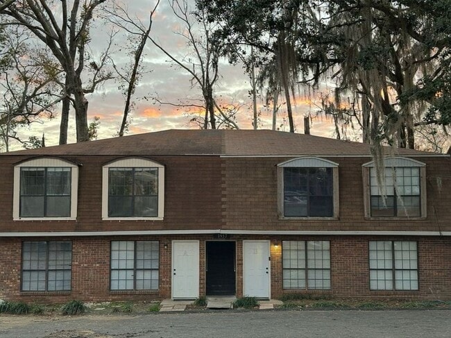Building Photo - 1957 Darryl Dr Rental