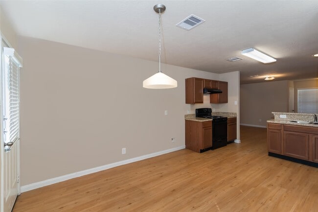 Photo - 21835 S Werrington Way