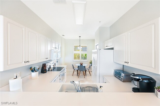 Photo - 2730 Cypress Trace Cir Unidad 2836 Rental