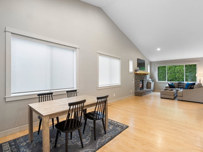 Photo - 1442 NE 18th Pl