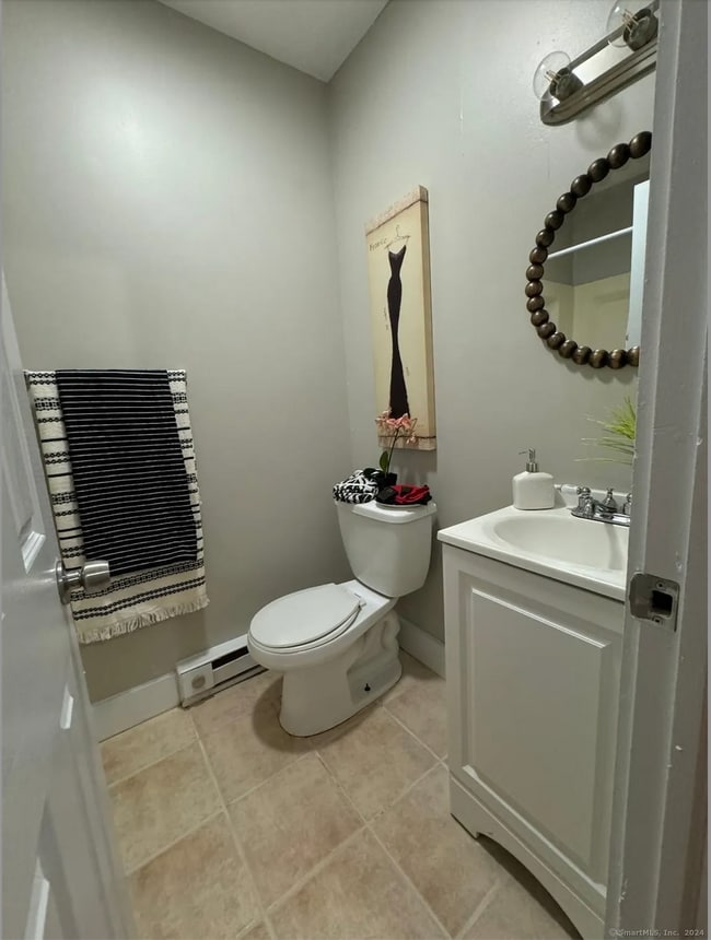 Photo - 208 Buckingham St Unidad Apartment 1