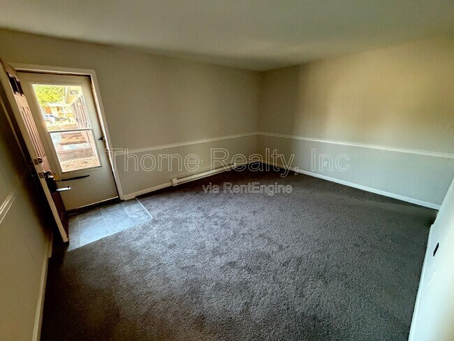 Photo - 1143 Williford St