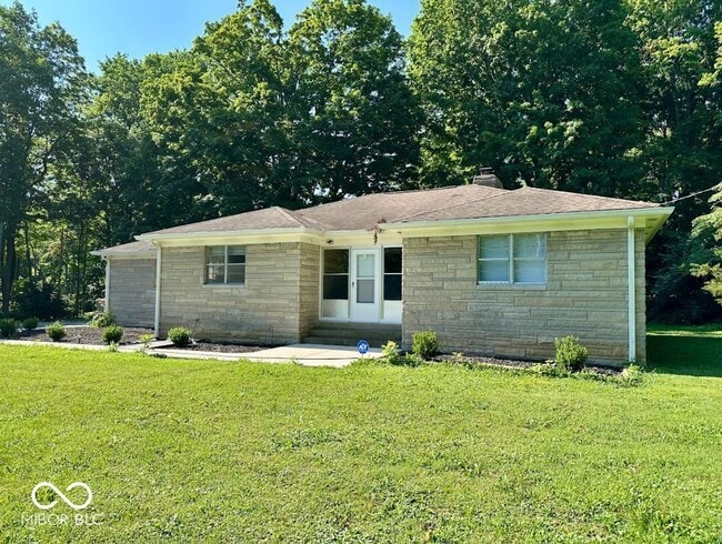 Photo - 5433 Shelbyville Rd House