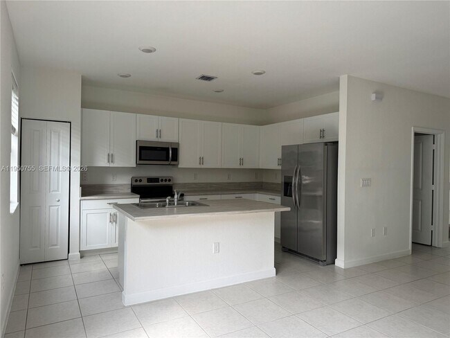 Photo - 11920 SW 244 Ln