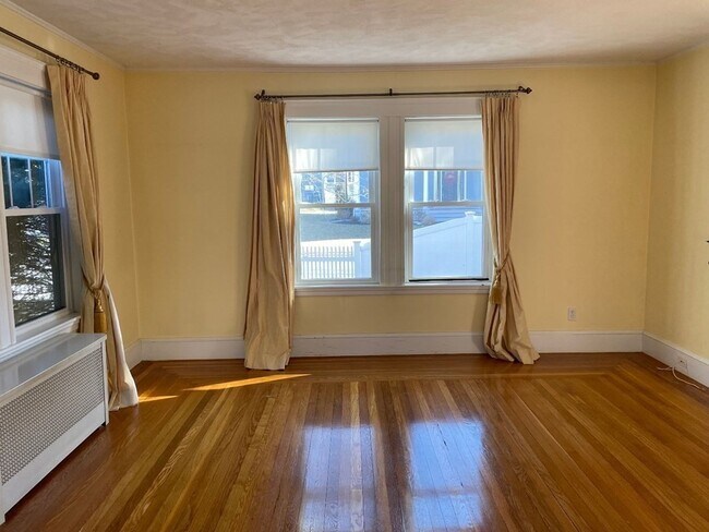 Photo - 28 Theresa Ave