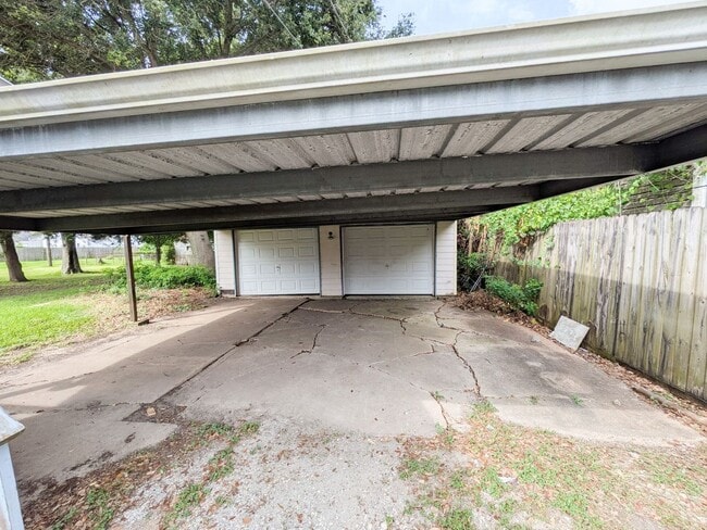 Photo - 3801 Stuart Ave