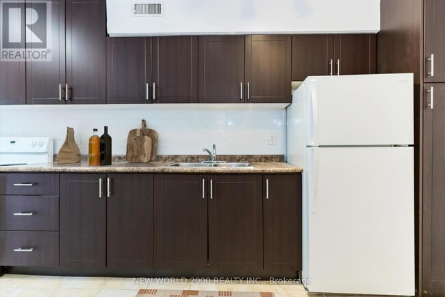 Photo - 40 Park Rd Unit 602