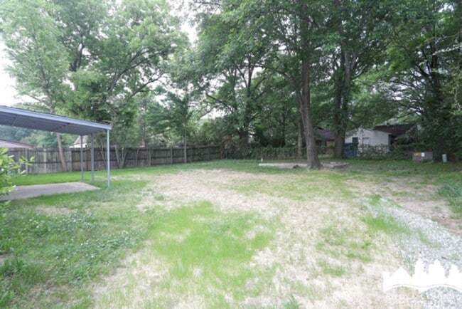 Photo - 6465 Forest Glen Dr