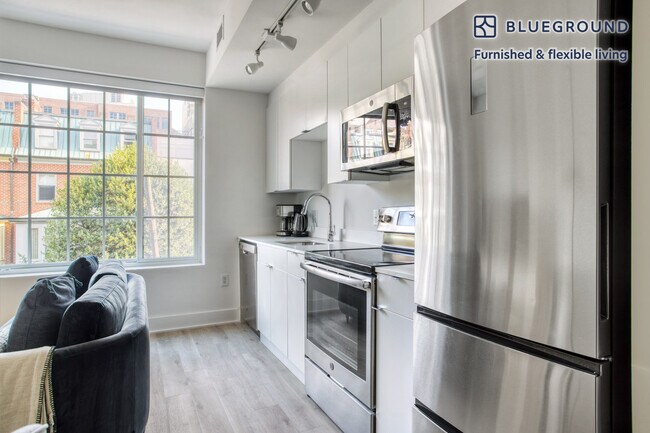 Photo - 1772 Church St NW Unidad SI FL3-ID292