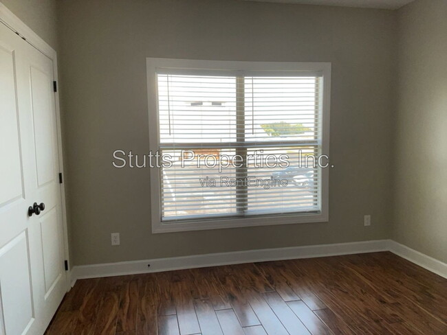 Photo - 145 Bruin Dr Unit 223