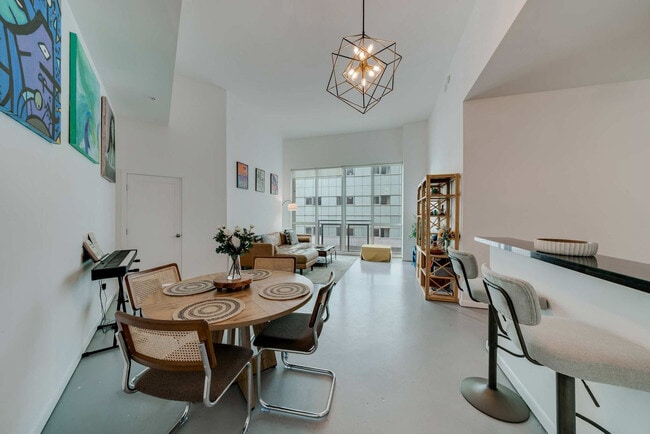 Photo - 235 NE 2nd St Unit ID1467685P