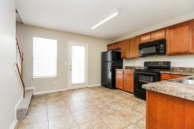 Photo - 8029 Logan Dr