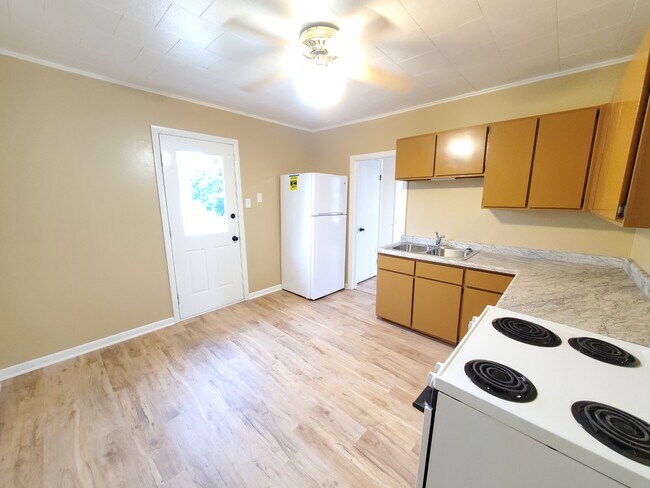 Kitchen - 368 E 2nd St Unit Upper