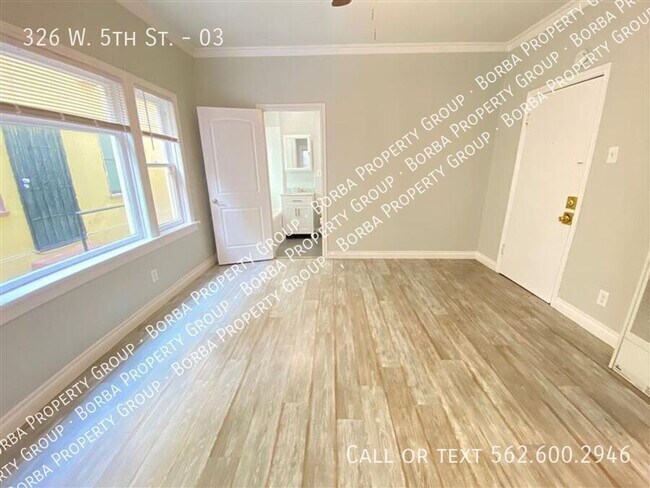 Photo - 326 W 5th St Unidad 03