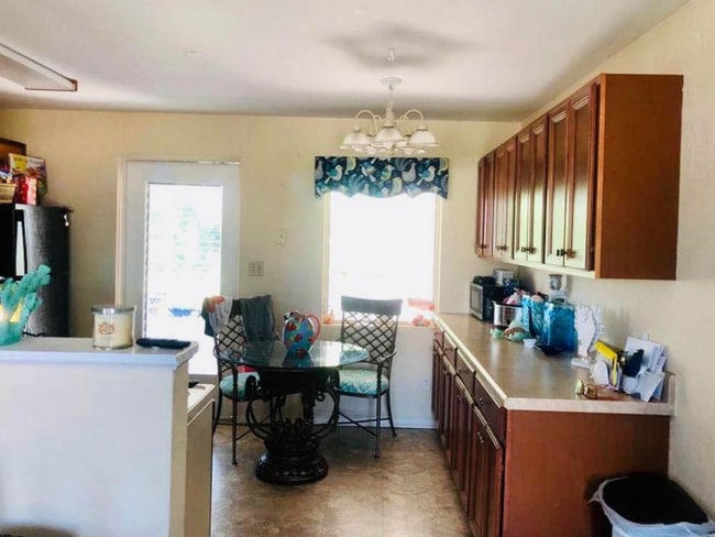 Photo - 56 Seabreeze Dr