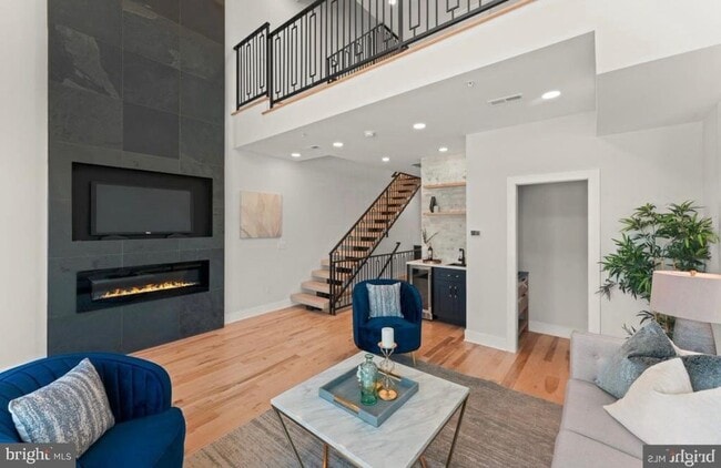 Building Photo - 6983 Silverwood St Rental