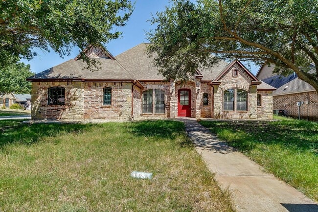 Building Photo - Beautiful 3 Bed, 2.5 Bath Located in HIghly Desired Willow Park Village- Aledo ISD- 76008