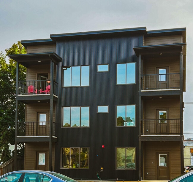 Building Photo - 1729 S 14th St W Unit 301 Rental