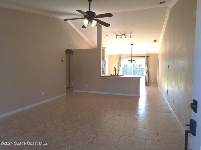 Photo - 880 Brickell St SE