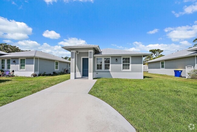 Building Photo - 4822 SE Flounder Ave Rental