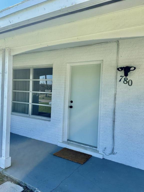 Photo - 780 Osage Ave House