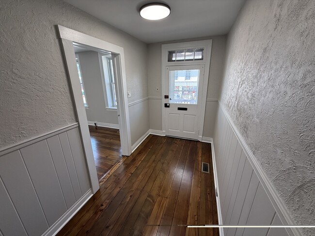 Front Door/ Entry