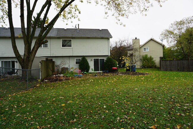 710 Clearwood Ct