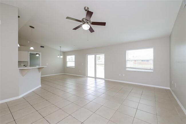 Photo - 102 Ashley Loop