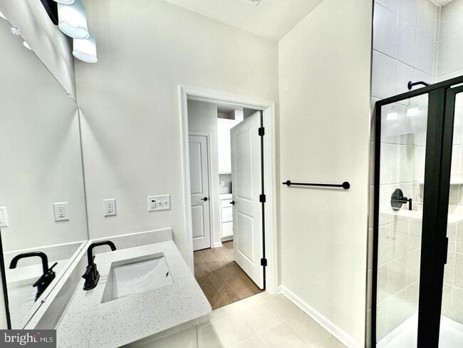 Photo - 606 Parker Blvd