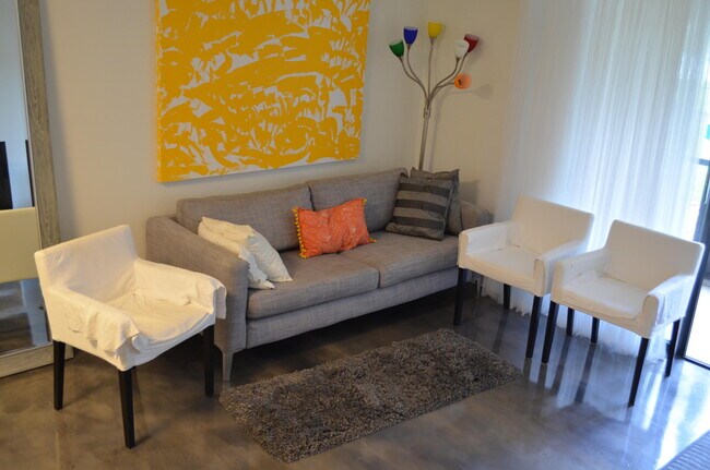 Photo - 5250 Las Verdes Cir Unit 109