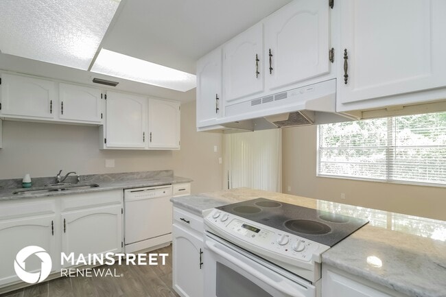 Photo - 44 Plover Ave