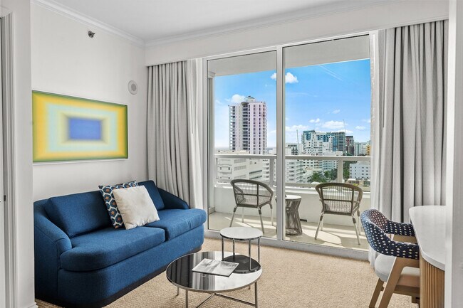 4401 Collins Ave Unit SI ID1540490P