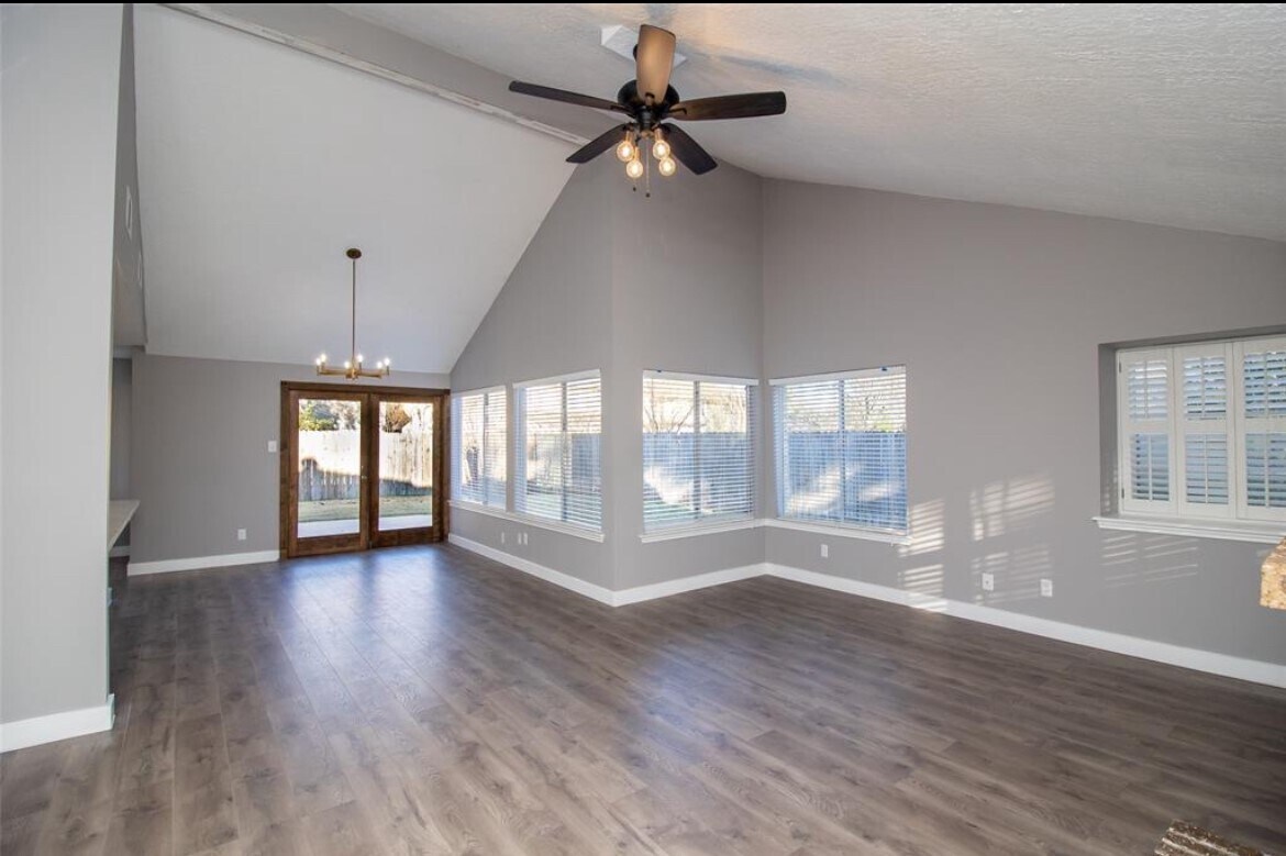 Photo - 10502 Linecamp Dr