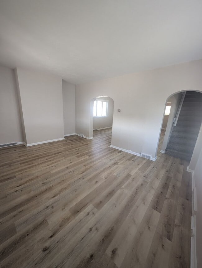 Photo - Newly Renovated 2 Bed, 1 Bath Home in Crafton -- AVAILABLE NOW!