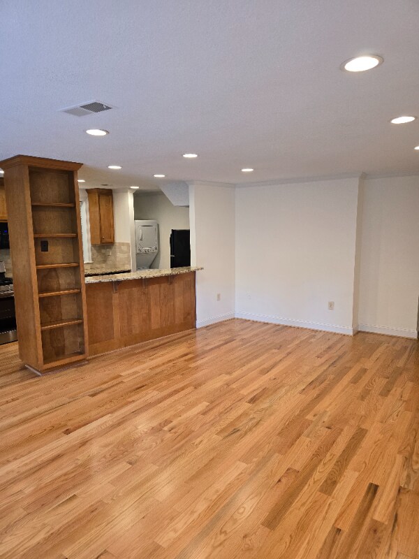Photo - 120 Alden Ave NW Unidad F2