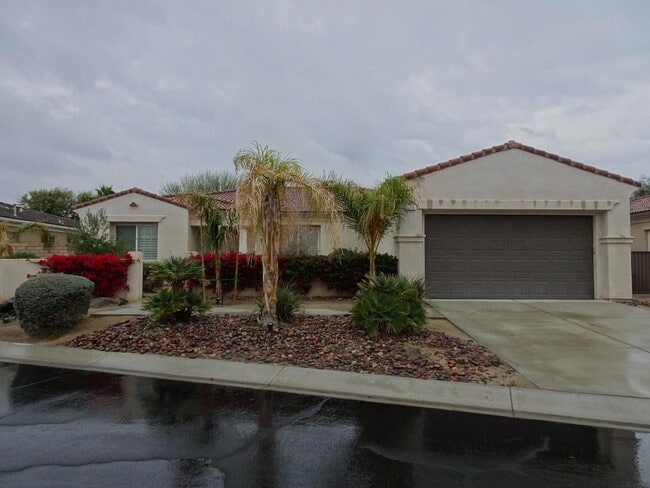 Photo - 110 Francesca Ct