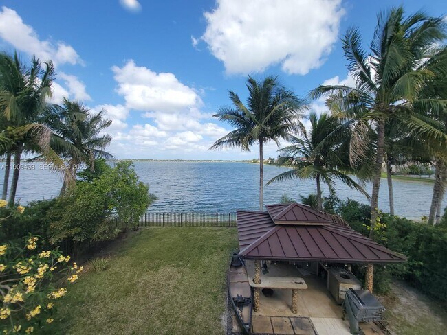 Photo - 5337 SW 183rd Ave