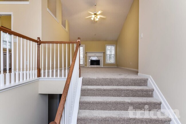 Photo - 4019 McDowell Dr