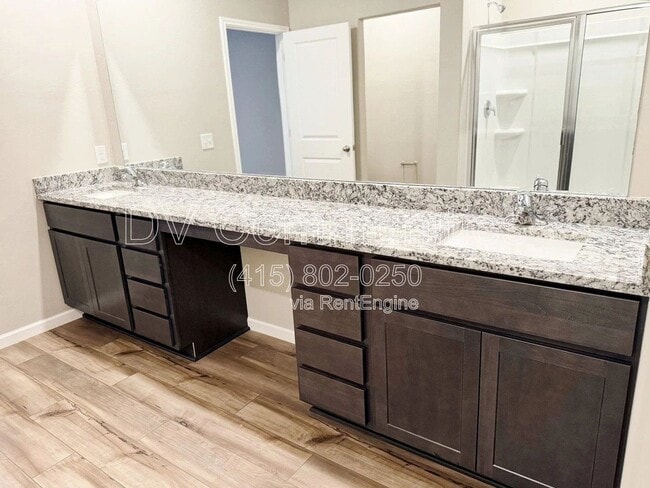 Photo - 1712 Amaranth Ln