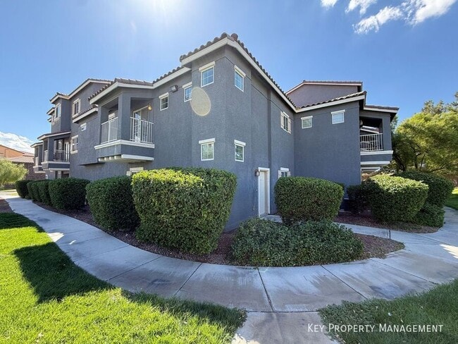 Building Photo - 5975 Barbosa Dr Unit #7